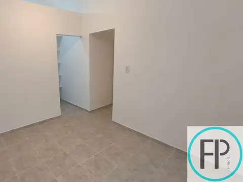 Depto Tipo Casa en Venta en Ramos Mejia, USD 75.000