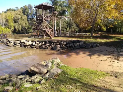 Casa en Venta en Arroyo Carapachay, USD 195.000