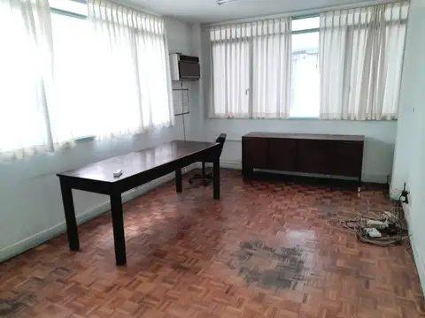 OFICINAS - PLANTA DIVIDIDA - MICROCENTRO (COMERCIAL), CAPITAL FEDERAL