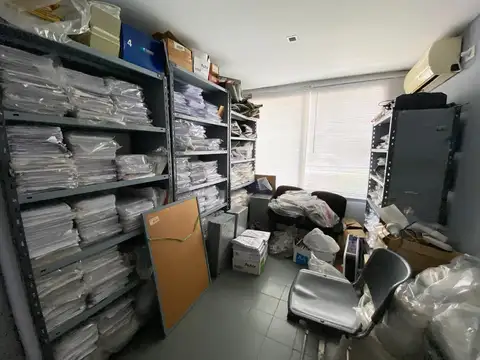 Local en Venta Via Pública