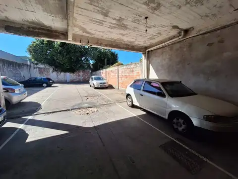 VENTA COCHERA CUBIERTA RAMOS MEJIA