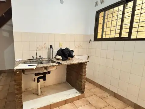 Depto Tipo Casa 2 ambientes con 1 baño