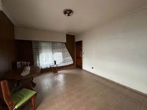 Depto Tipo Casa en Venta 47 años