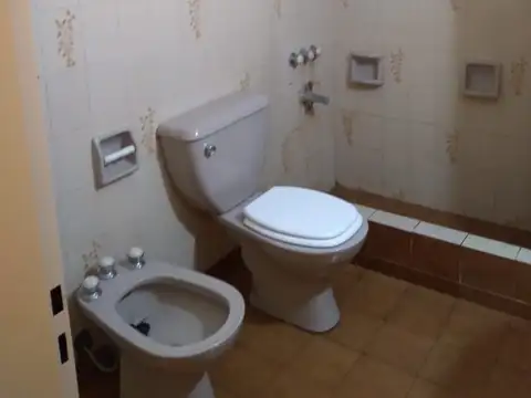 Casa en Venta en Lobos, USD 89.000