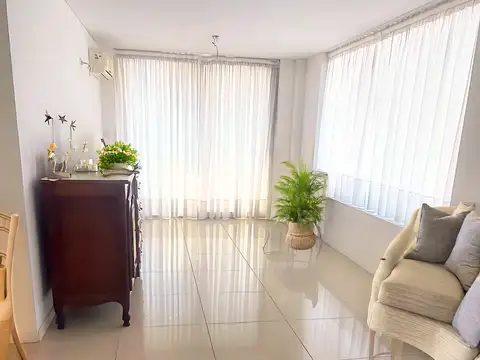 Departamento en Venta de 5 ambientes