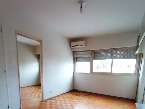 DEPARTAMENTO DE DOS AMBIENTES EN ALQUILER EN RECOLETA