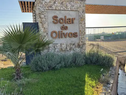 Lote en venta Barrio Solares de Olivos