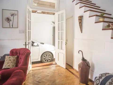 Depto Tipo Casa en Venta en Flores, USD 310.000