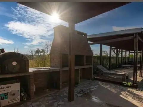 Casa en Alquiler Temporal con 1 cochera