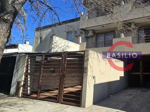 Depto Tipo Casa en Venta de 2 ambientes
