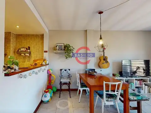 Depto Tipo Casa en Venta en Munro-Este, USD 145.000