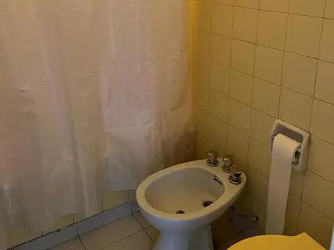 Departamento en Alquiler en Recoleta, $ 700.000