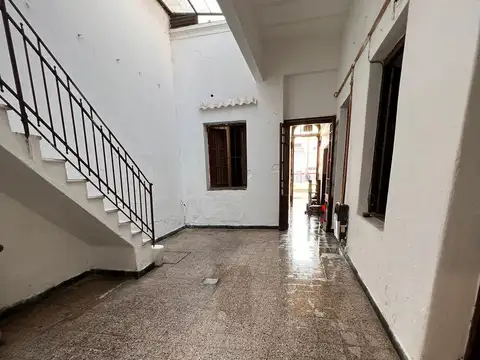 Local en Alquiler 70 años