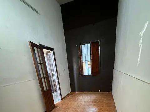 Local en Alquiler en Pichincha, $ 950.000