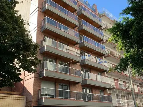 DEPARTAMENTO 2 AMBIENTES CON ESCRITORIO O SEGUNDO DORMITORIO