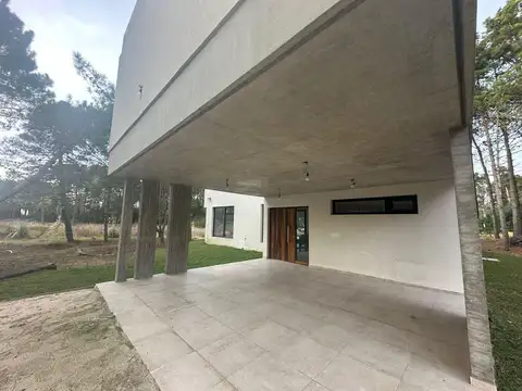 Casa en Venta en Pinamar, USD 300.000