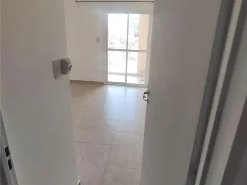 Departamento en Venta en Villa Centenario, USD 40.000