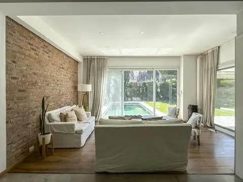 Casa en Venta al Oeste