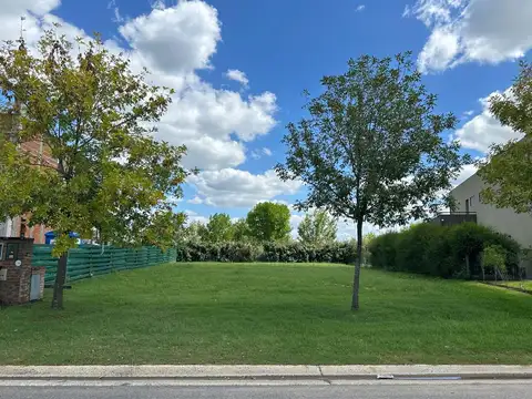 LOTE EN VENTA FINANCIADO - ARAUCARIAS PUERTOS DEL LAGO