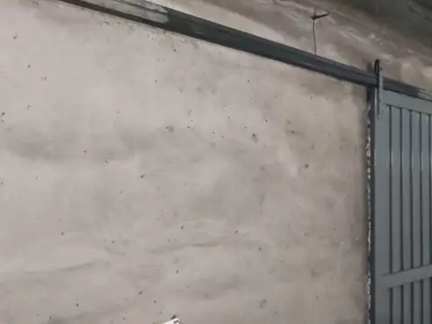 Galpon en Venta 8  mts Frente