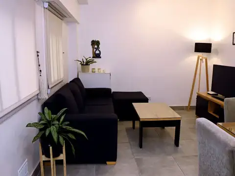 Depto Tipo Casa en Venta en Parque Avellaneda, USD 69.000