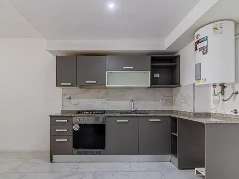 Departamento en Venta en Villa del Parque, USD 82.000