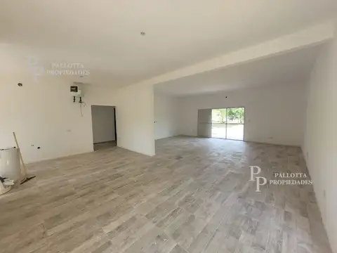 Casa en Venta en La Pista, USD 99.000
