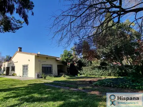 OPORTUNIDAD Hermosa casa en venta ubicada en la calle Cramer, Del Viso, Pilar.