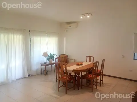 Casa en Alquiler de 3 dormitorios