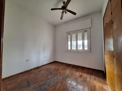 Depto Tipo Casa en Venta 64 años