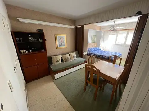 Santiago Del Estero 2000, Piso 5