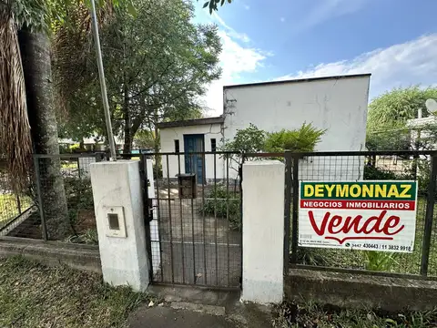 Casa en Venta con 1 cochera