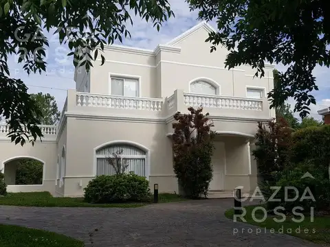 Casa en Venta de 4 dormitorios