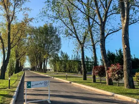 Terreno en Venta de 942,0 m2