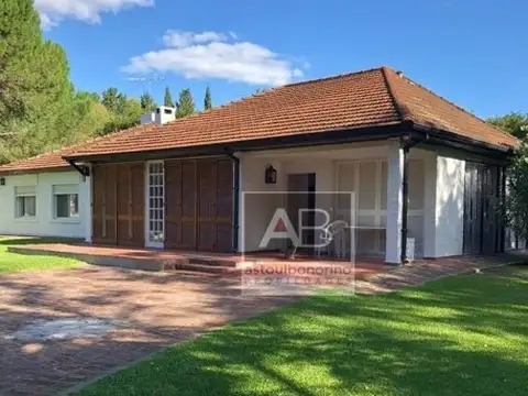 Casa en Venta de 5 dormitorios
