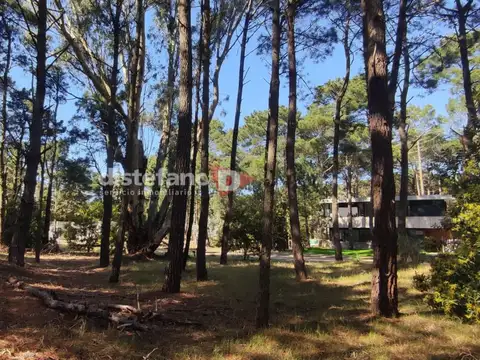 Terreno en Venta en Pinamar, USD 190.000