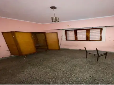 casa sobre calle 520 con salida 520 bis entre 513 y 515