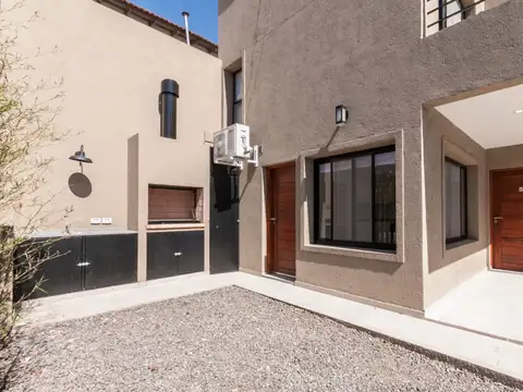 Depto Tipo Casa 3 ambientes con 1 baño