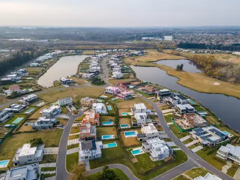 Casa en Venta 1 año