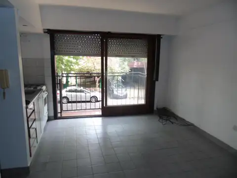 6 e/ 65 y 66 N 1624 Piso 1 Dto A