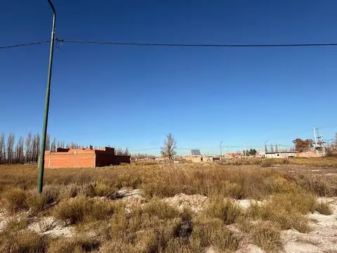 Terreno en Venta en General Fernandez Oro, USD 10.500