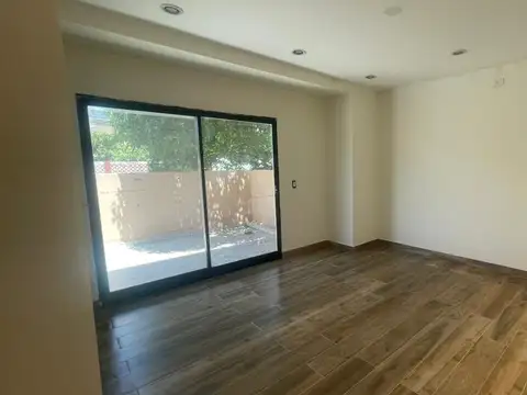 Depto Tipo Casa en Alquiler en Villa Devoto, $ 1.300.000