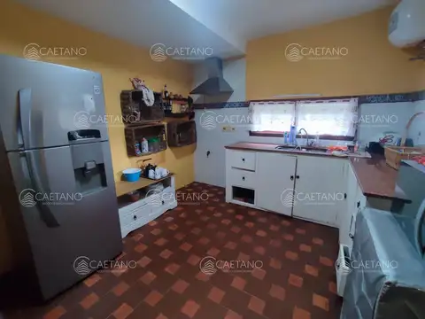 Alquiler anual casa 3 dormitorios. Montoya, La barra