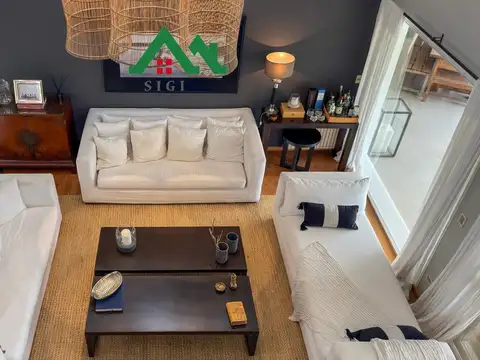 Casa 8 ambientes con 5 baños