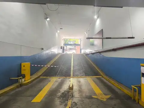 Avenida General Las Heras 2100