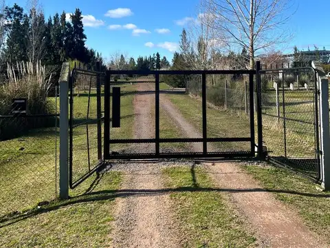 casa en venta en barrio cerrado Las cortaderas 131 y 635