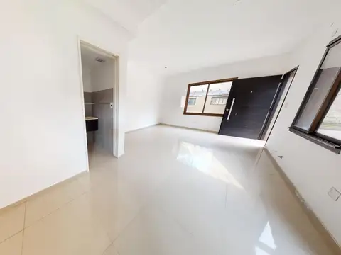 Departamento en Alquiler en 2000 Sur, $ 700.000