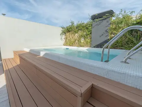 Mendoza Ho 4200, Villa Urquiza