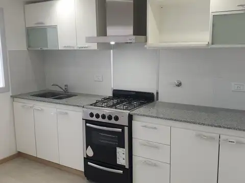 Depto Tipo Casa en Venta en Ituzaingo, USD 115.000