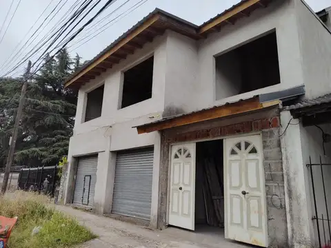 CASA EN VENTA, A TERMINAR.